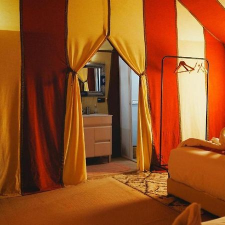 Отель Desert Luxury Tented & Activities Adrouine Экстерьер фото