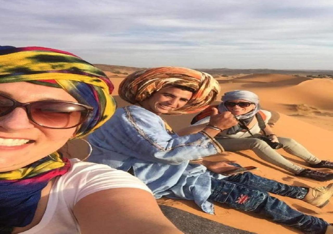 Отель Desert Luxury Tented & Activities Adrouine Экстерьер фото