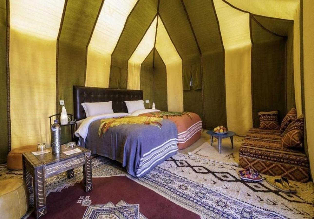 Отель Desert Luxury Tented & Activities Adrouine Экстерьер фото