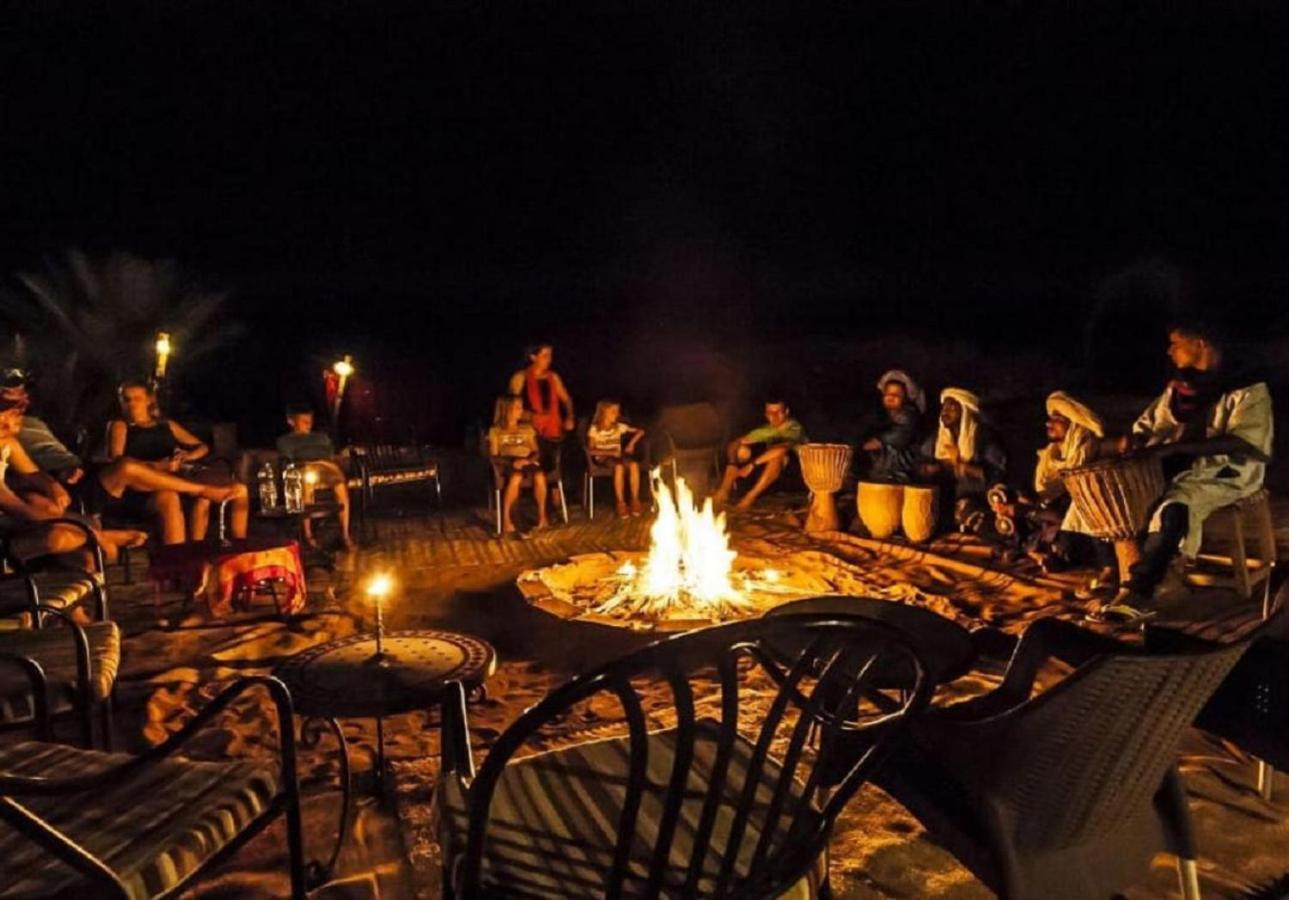 Отель Desert Luxury Tented & Activities Adrouine Экстерьер фото
