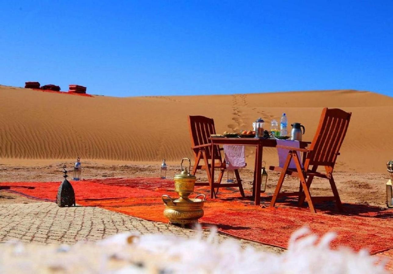 Отель Desert Luxury Tented & Activities Adrouine Экстерьер фото