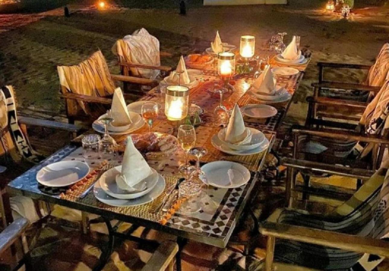 Отель Desert Luxury Tented & Activities Adrouine Экстерьер фото